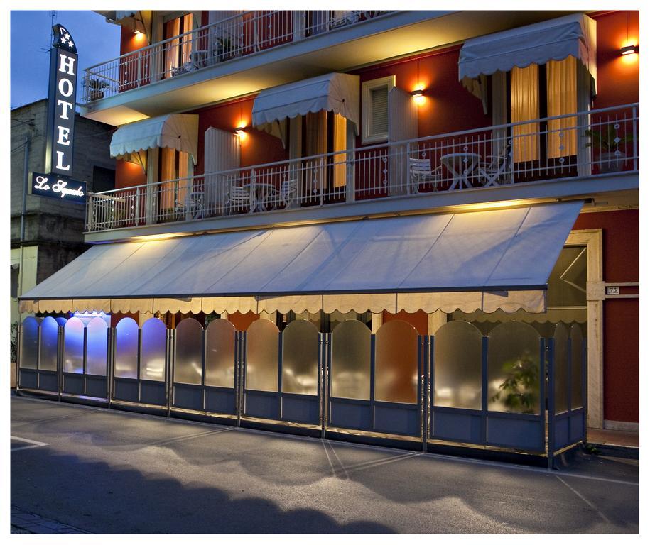 Hotel Lo Squalo Grottammare Eksteriør billede